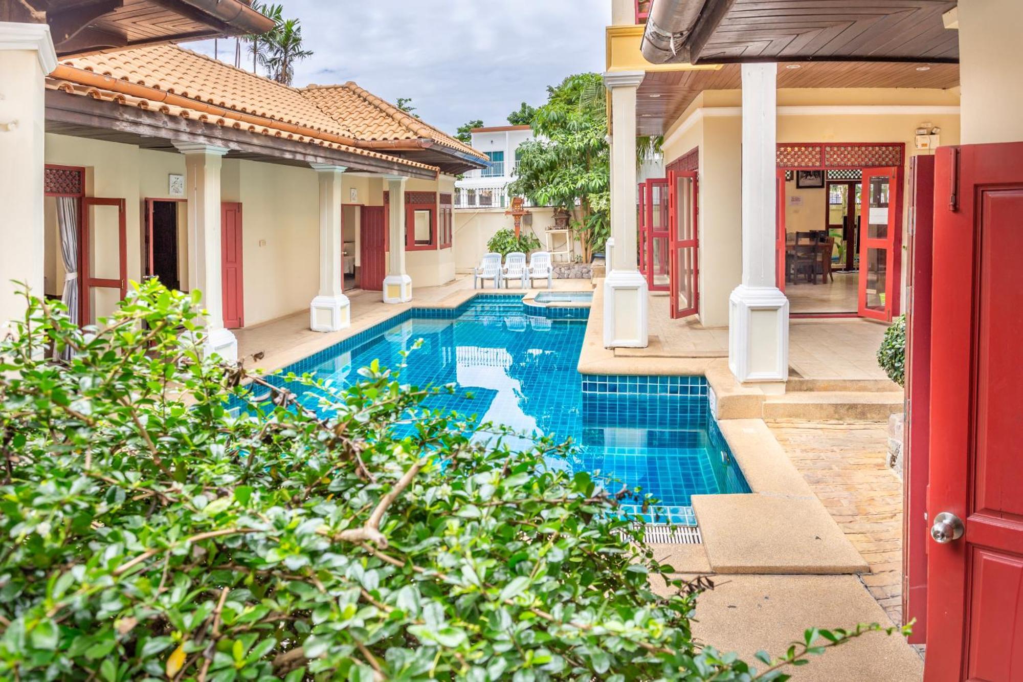 Bali Pool Villa, 5 Min To Walking Street & The Beaches Паттайя Экстерьер фото